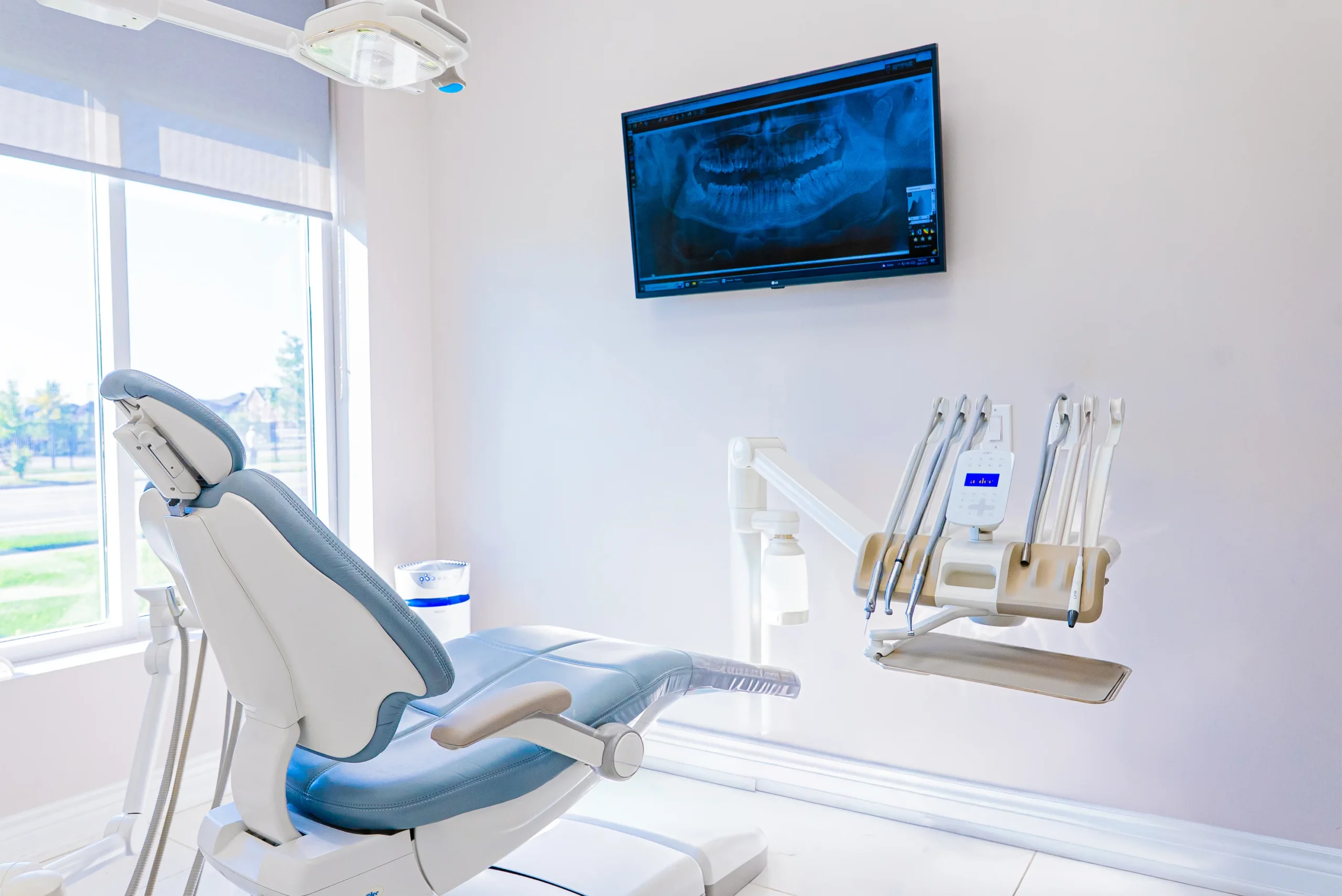 White Rose Dental Studio Chair